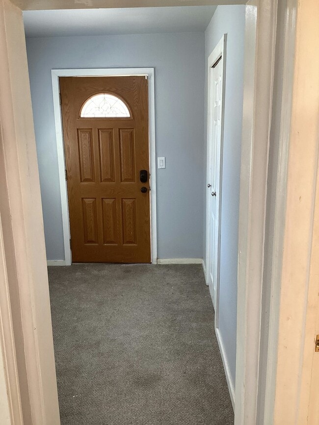 Building Photo - 14602 Portland Ave SW