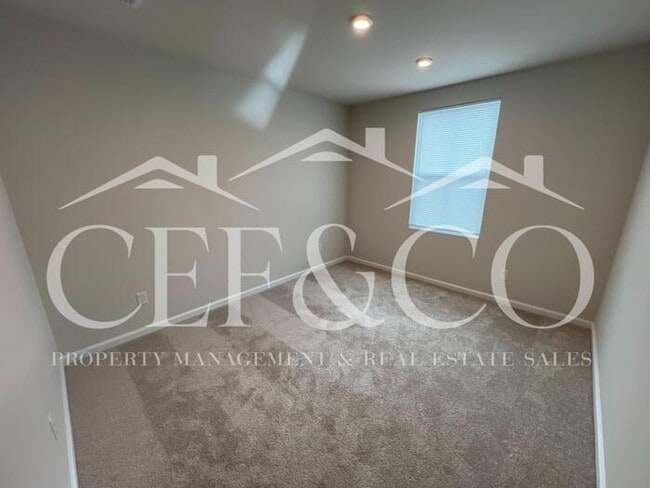 Building Photo - New Construction Gem – 4BR + Loft, Garage, and Great Amenities!