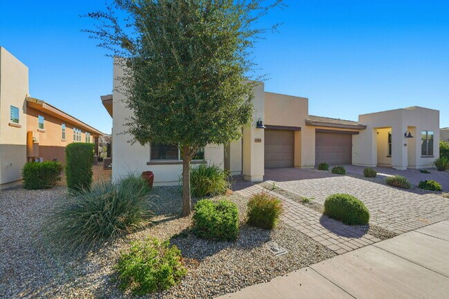 Building Photo - 35989 N Kennedia Ln