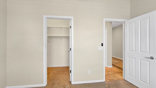 Building Photo - 55+ Amenity rich Pebble Creek community!