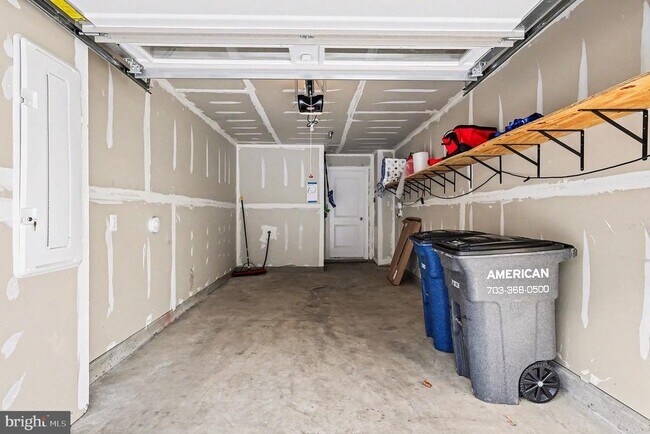 Building Photo - 15540 Smoke Box Way