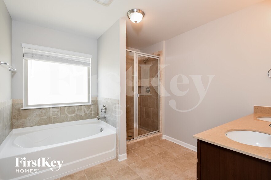 Building Photo - 1789 Elyse Spgs Dr