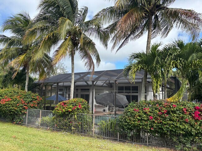 Building Photo - 182 Rosalia Ct