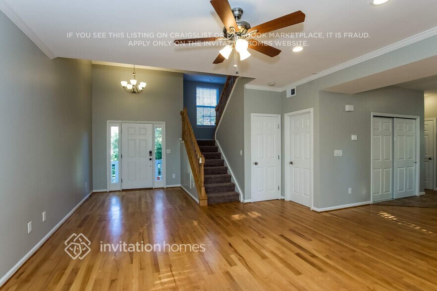 Building Photo - 16119 Amber Field Dr