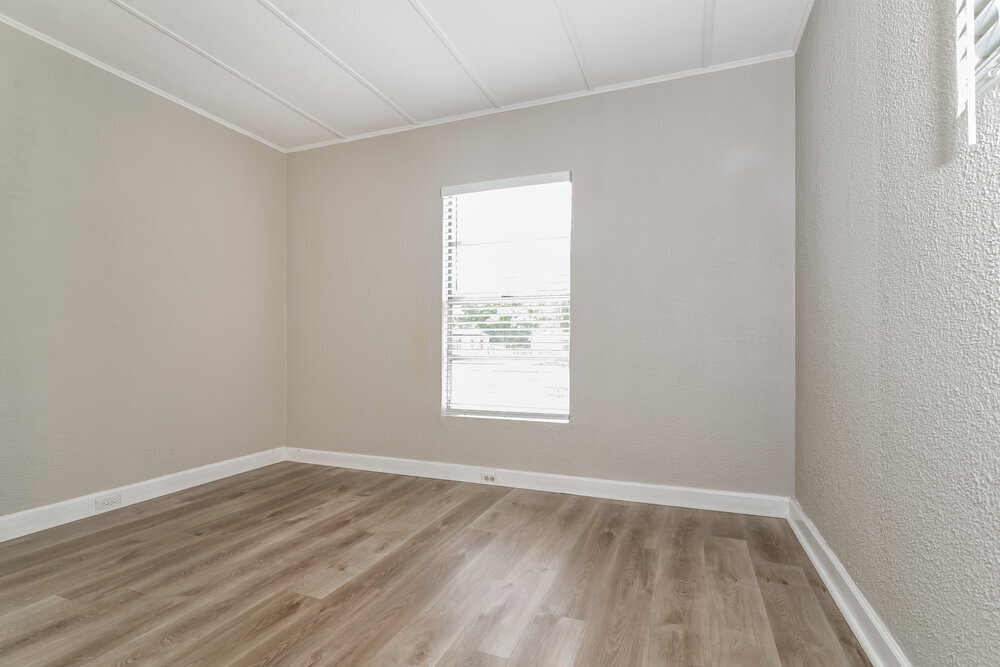 Building Photo - 542 Colonnades Cove