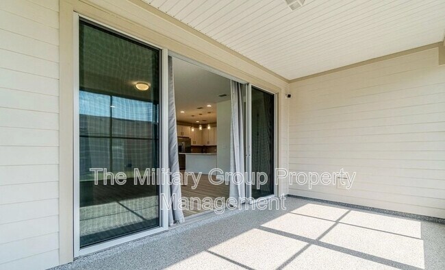 Building Photo - 12706 Grn Mdw Dr