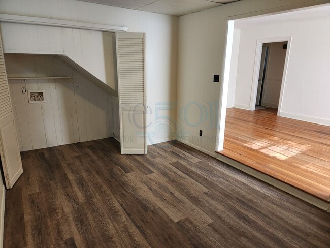 Building Photo - Great 3 Bedroom 1 Bathroom in Forest Heigh...