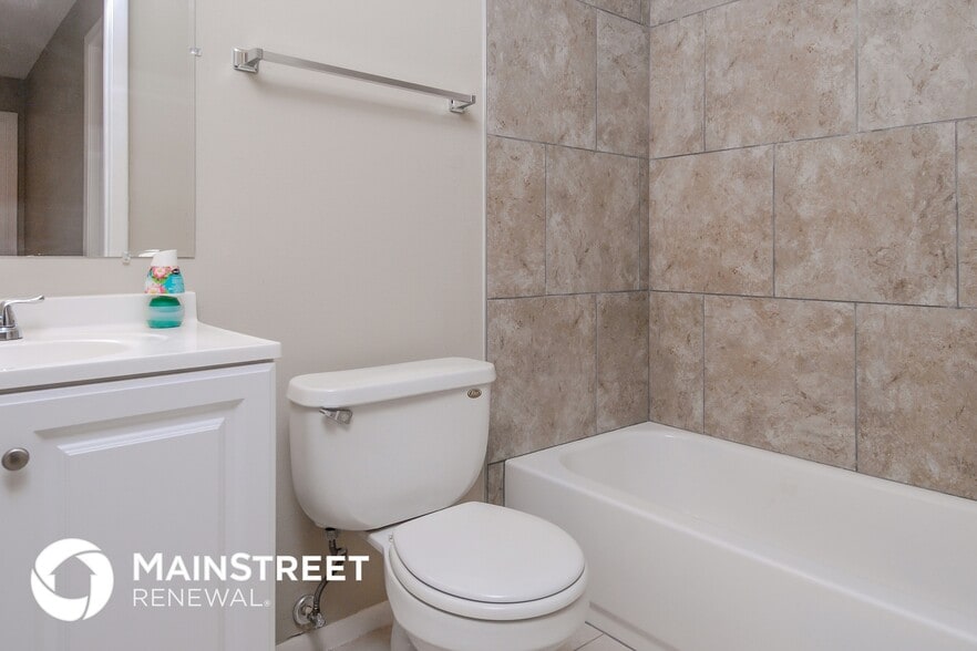 Building Photo - 4739 Whiteway Dr