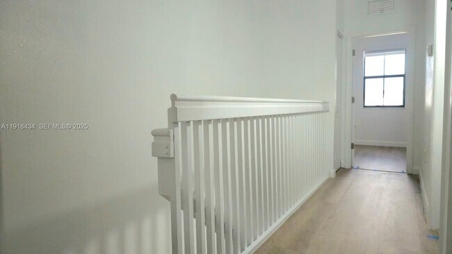 Building Photo - 11774 SW 246th Ln