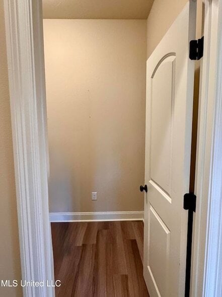 Building Photo - 9265 Natures Trl