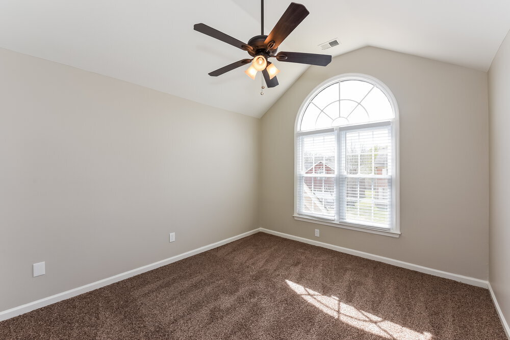 Building Photo - 4340 Cambridge Dr