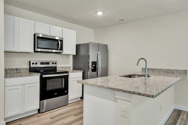 Building Photo - 627 Fox Den Cir