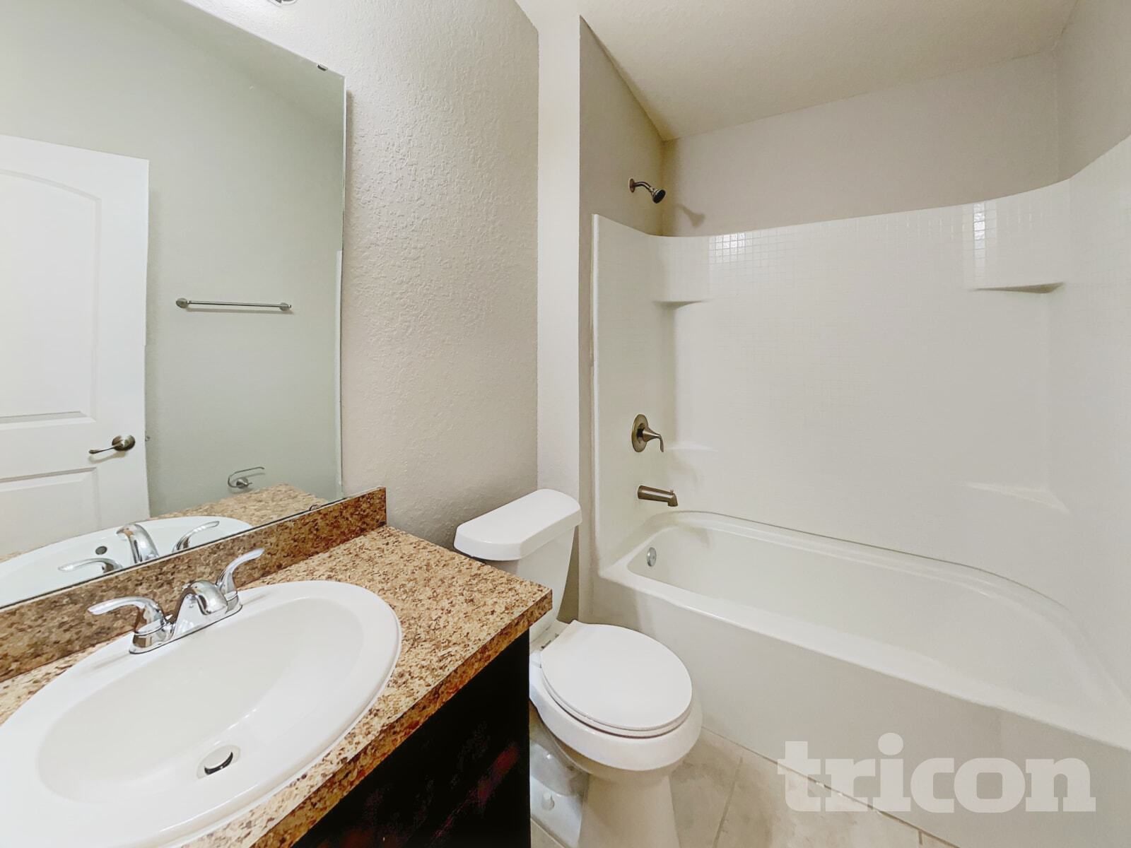 Building Photo - 14502 Dunrobin Dr