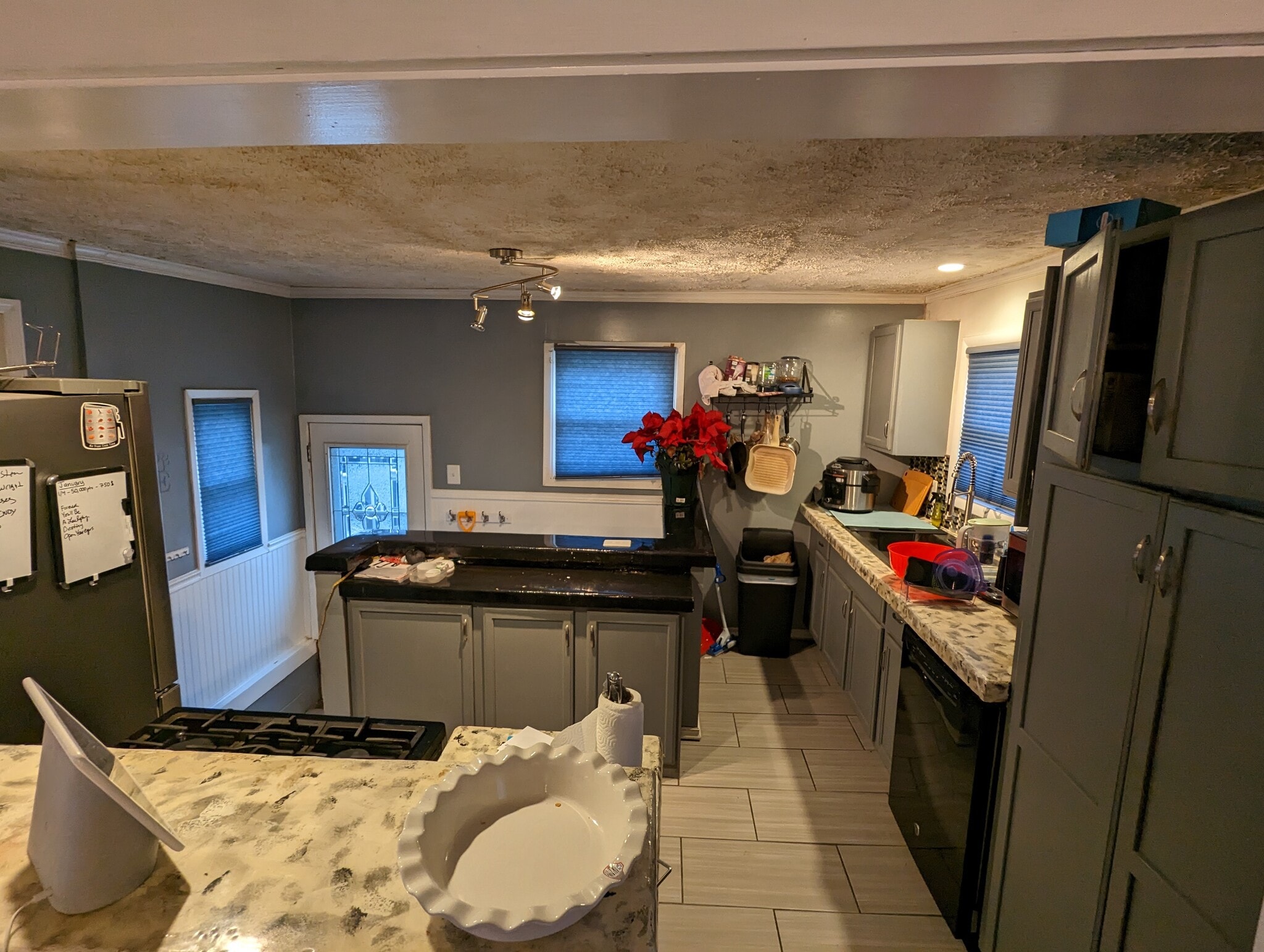 upstairs kitchen - 1308 Wright St