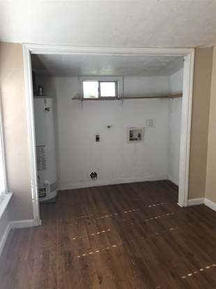 Building Photo - 2390 Primrose St