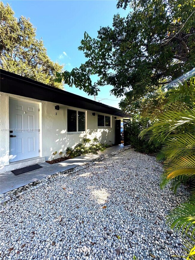 Building Photo - 111 NW 7th Ave