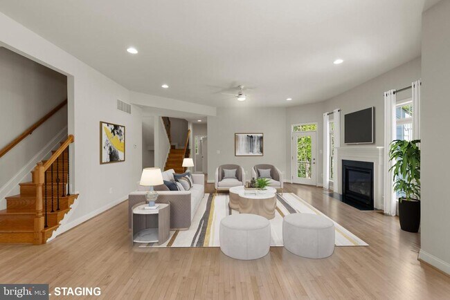 Building Photo - 9724 Centennial Meadows Ln
