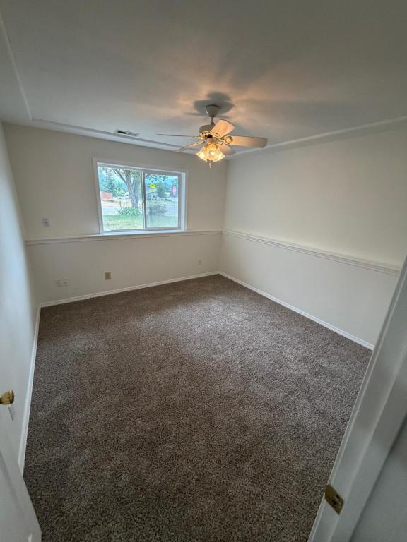 Building Photo - 14186 N Lauren Lp
