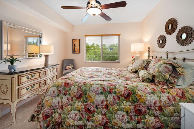 Building Photo - 5749 Gemstone Ct