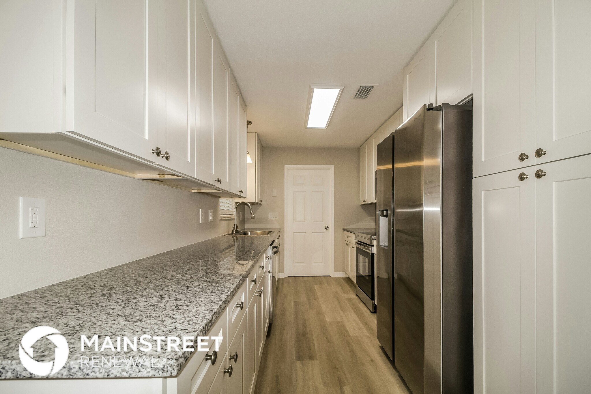 Building Photo - 3210 Shingler Terrace