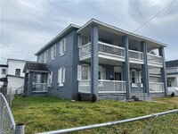 Building Photo - MOVE IN READY 4 Bedroom in the Heart of Po...