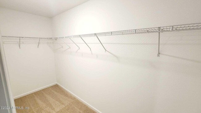 Building Photo - 307 Redbud Rd