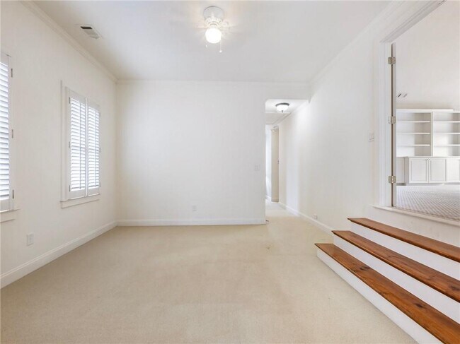 Building Photo - 5831 Choctaw Ln