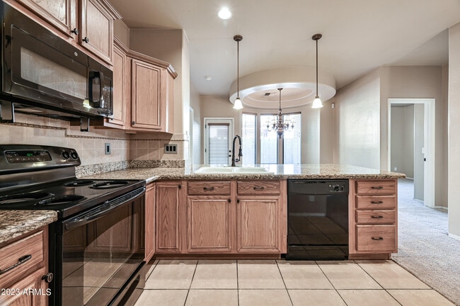 Building Photo - 4510 W Branham Ln