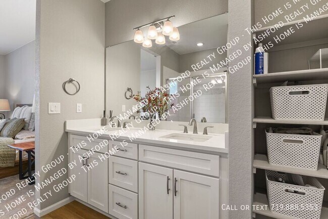 Building Photo - 6445 Bodacious Cir