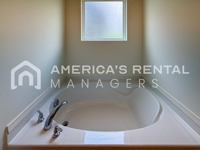 Building Photo - New Construction Home for Rent in Kimberly...