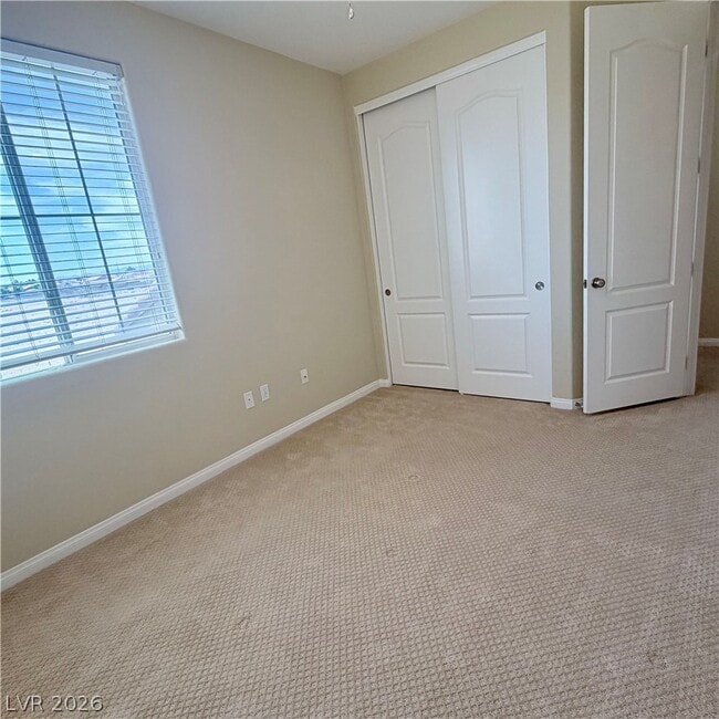 Building Photo - 7312 W Mesa Vista Ave