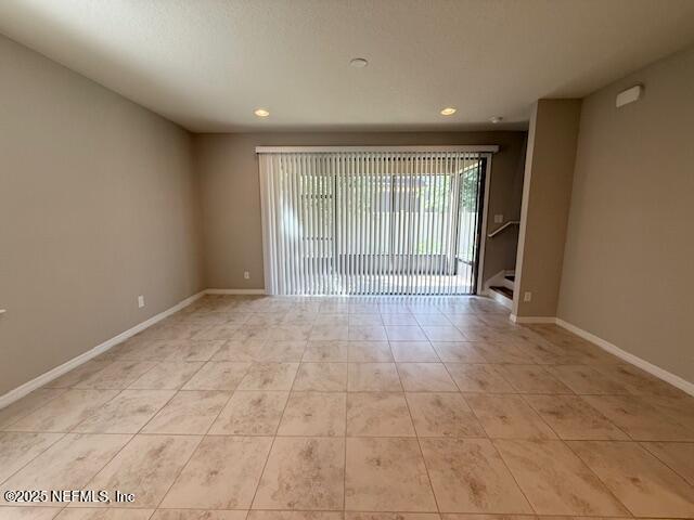 Building Photo - 7028 Buroak Ct