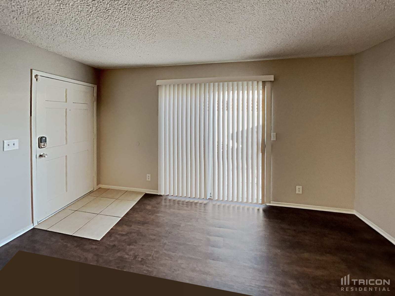 Building Photo - 104 Edelweiss St