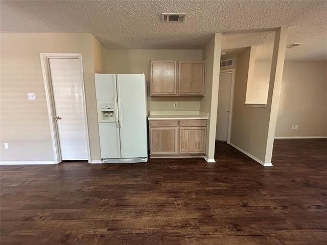 Building Photo - 5317 Los Altos Rd