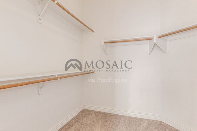 Building Photo - 745 W Citrus Way