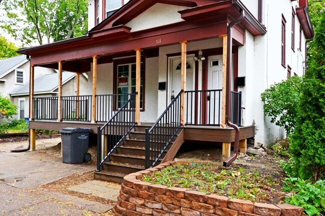 Building Photo - 511 5th Ave SE