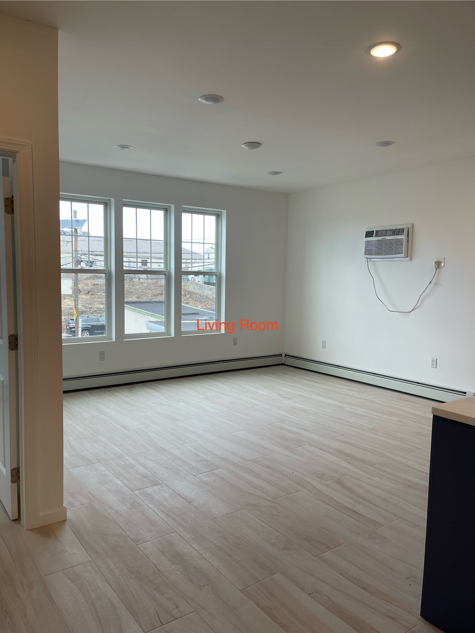 Building Photo - 6214 Durham Ave