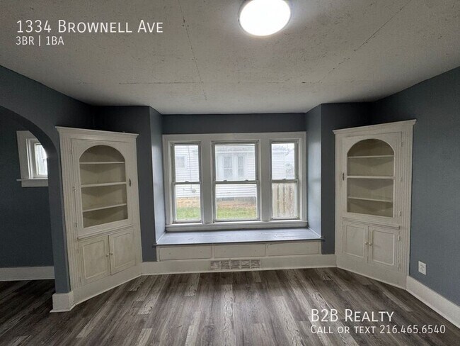 Building Photo - 1334 Brownell Ave