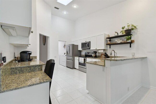 Building Photo - 4327 Murfield Dr E