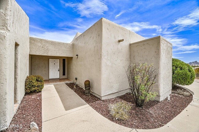 Building Photo - 12247 N Fountain Hills Blvd