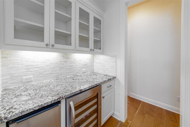 Building Photo - 508 Tempranillo Way