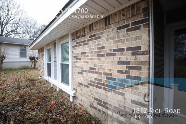 Building Photo - 1812 Rich Rd