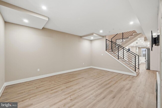 Building Photo - 3620 13th St NW