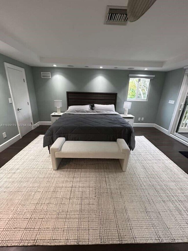 Building Photo - 1108 Washington St