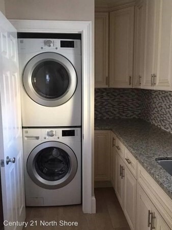 Building Photo - 5 Pearl St