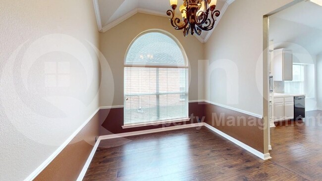 Building Photo - 5901 Berkshire Rd