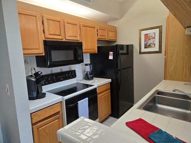 Building Photo - 2512 SE Anchorage Cove