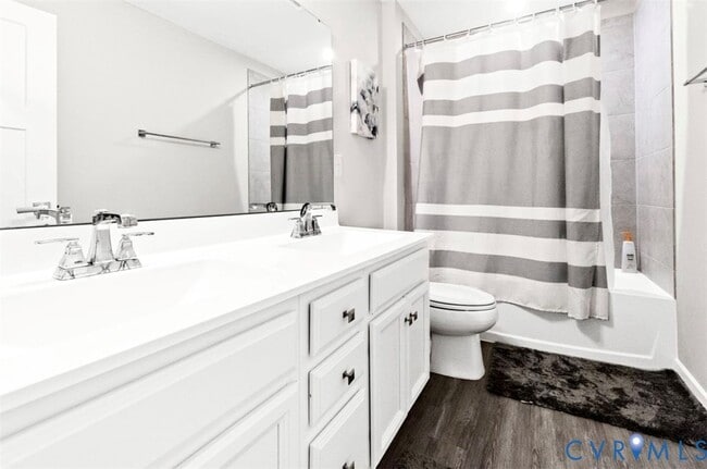Building Photo - 16043 Cambria Cove Blvd