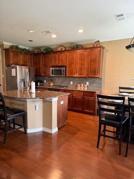 Building Photo - 12059 Lante Cir