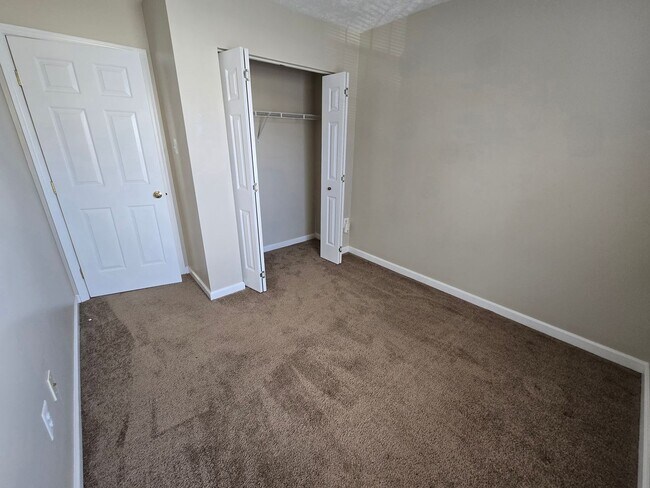 Building Photo - Spacious 3BR Townhouse in Sought-After Constant Friendship – Minutes to Everything!